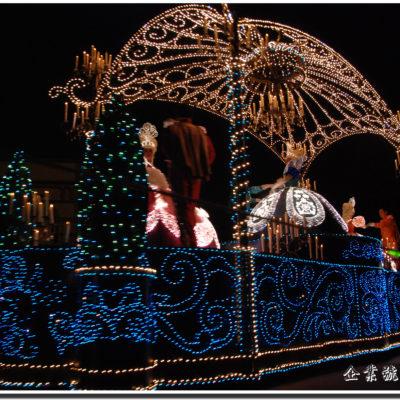 東京迪士尼樂園 夜間遊行「東京迪士尼樂園電子大遊行～夢之光」