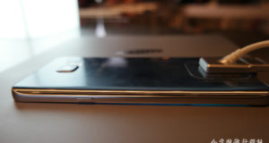 Samsung Note 5 back